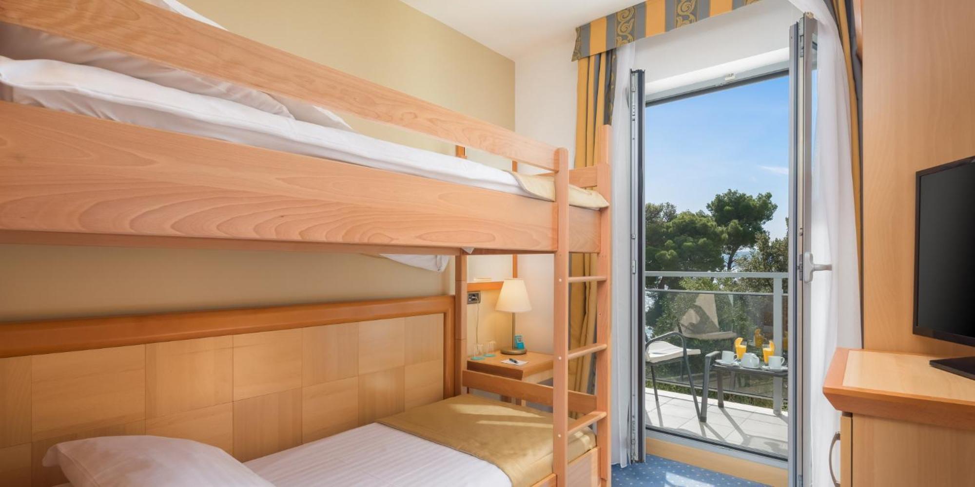 Aminess Vival Grand Azur Hotel Orebic Bilik gambar
